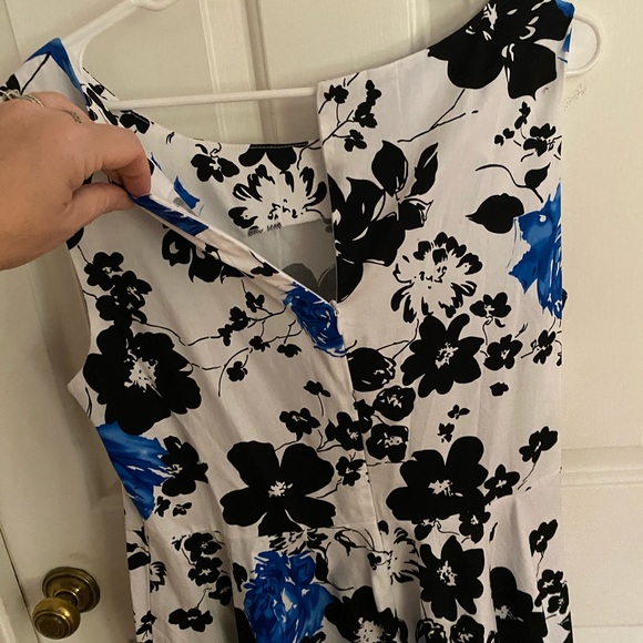 New w/o tags sleeveless dress - Picture 4 of 4